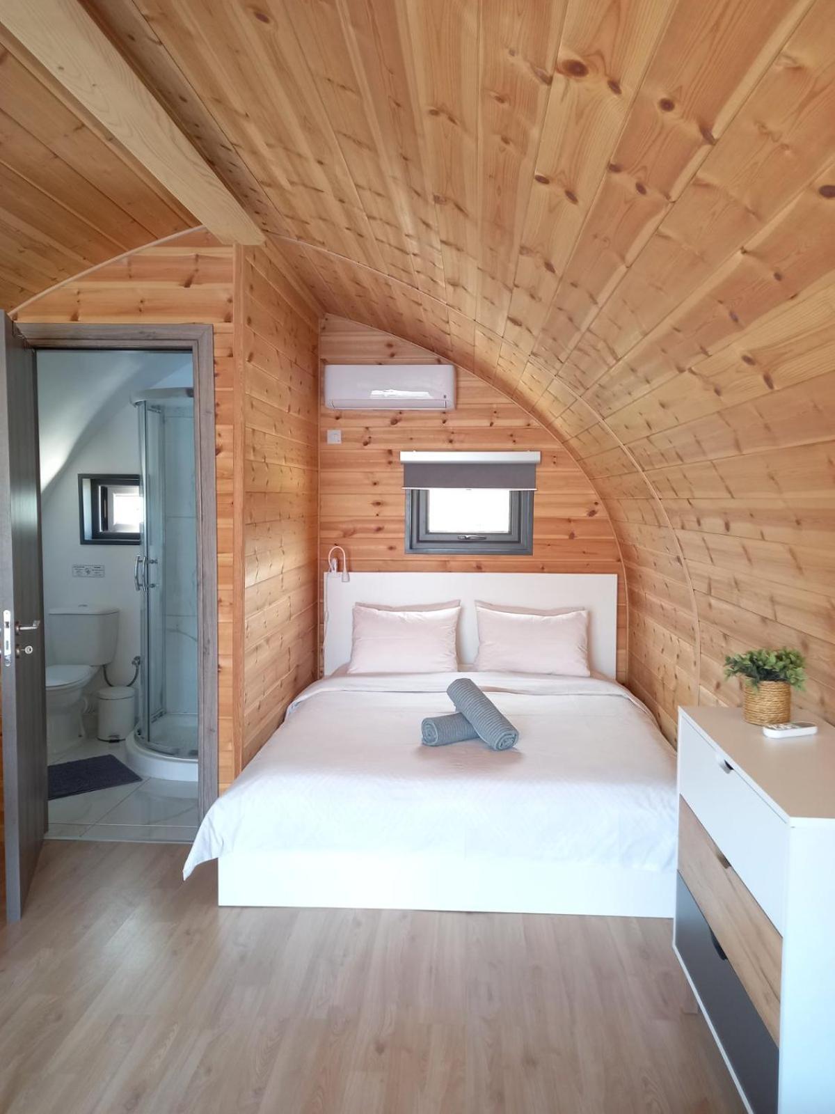 Glamping Pod Hotel Prodromi Luaran gambar